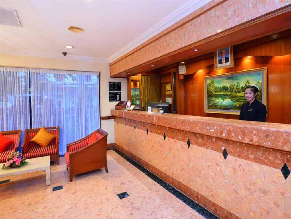 Holiday Villa Hotel City Centre Phnom Penh Ngoại thất bức ảnh